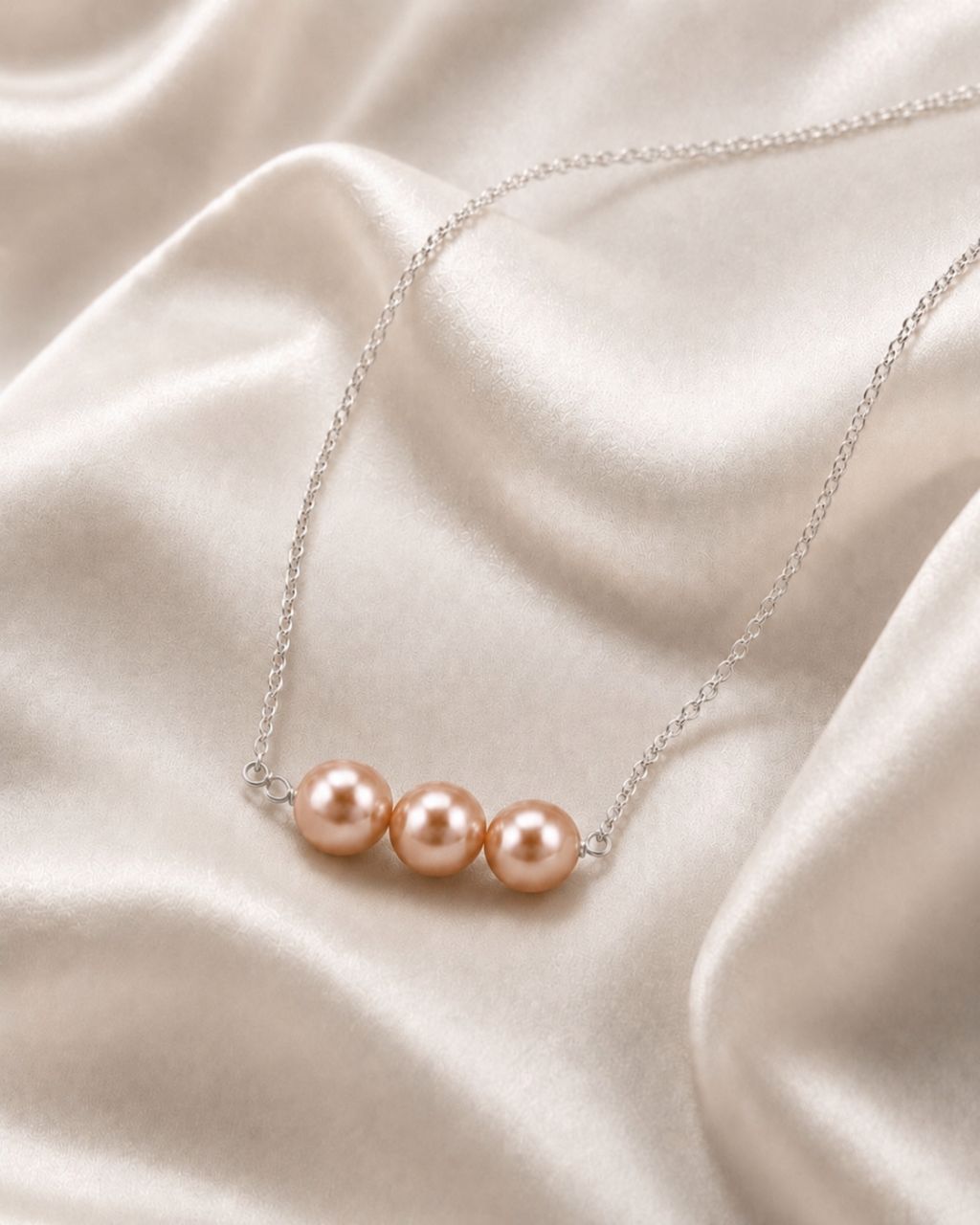 Rose Pearl Necklace